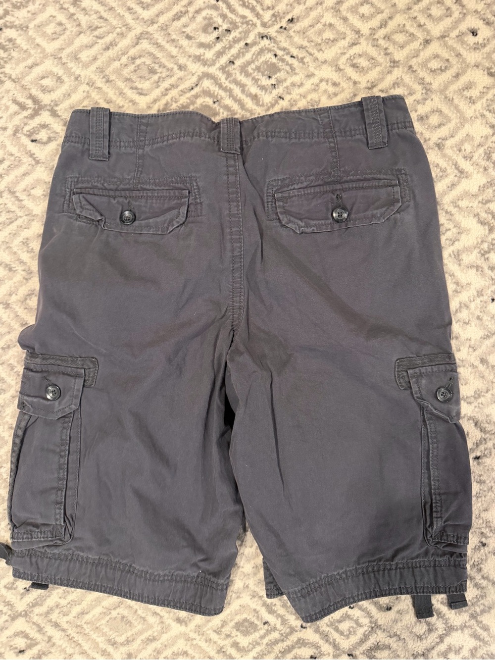 Urban Pipeline Men's Dark Gray Cargo Shorts, EUC, size 32 - Picture 5 of 6